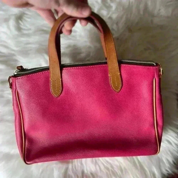 Dooney & Bourke Pink Daniela Satchel - No Crossbody Strap, Excellent Condition - Picture 8 of 14